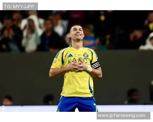 比较足球巨星谁更具实力和影响力的深度分析与讨论